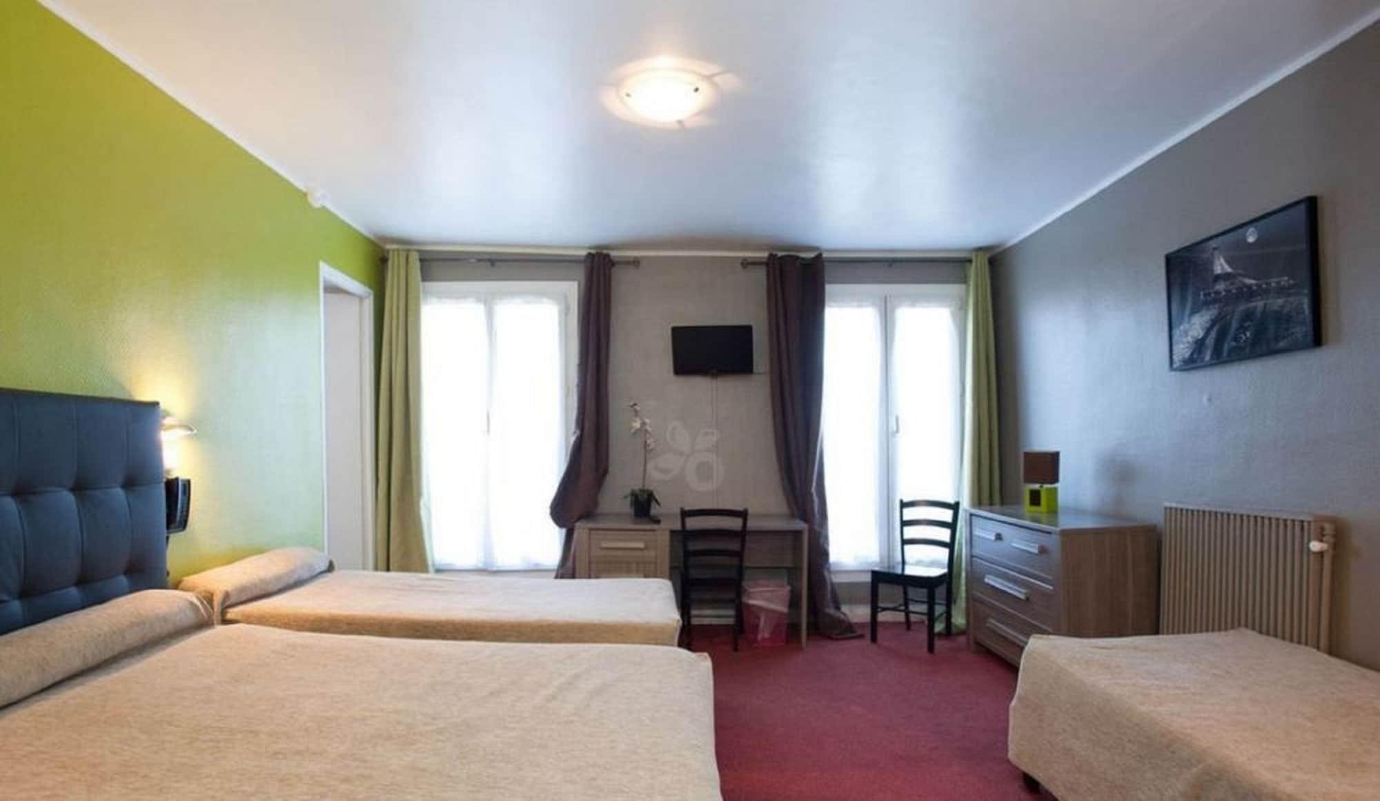Grand De Hotel Parijs