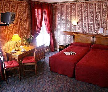 Grand De 2* Parijs